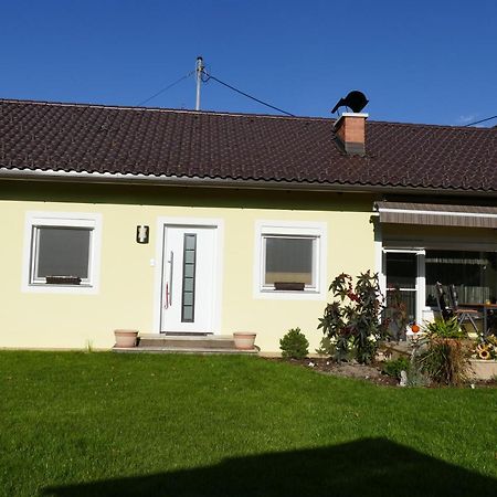 Ferienwohnung Stichauner بودينسدورف الغرفة الصورة